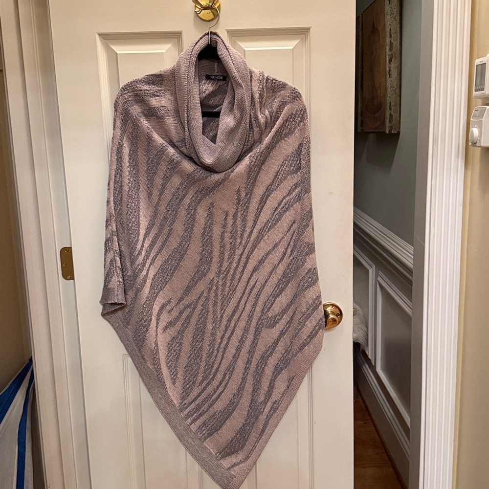Nic + Zoe Stylish Zebra Print Poncho